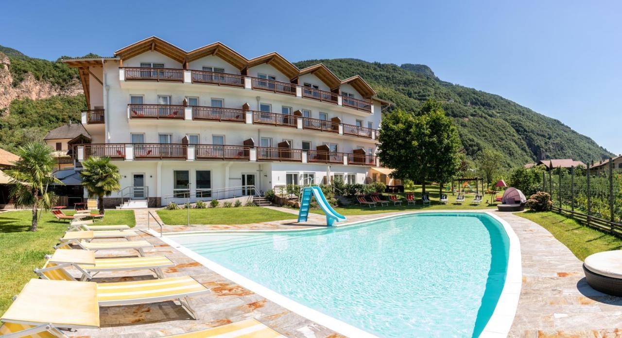 Hotel Garni Gruener Baum Laives Luaran gambar