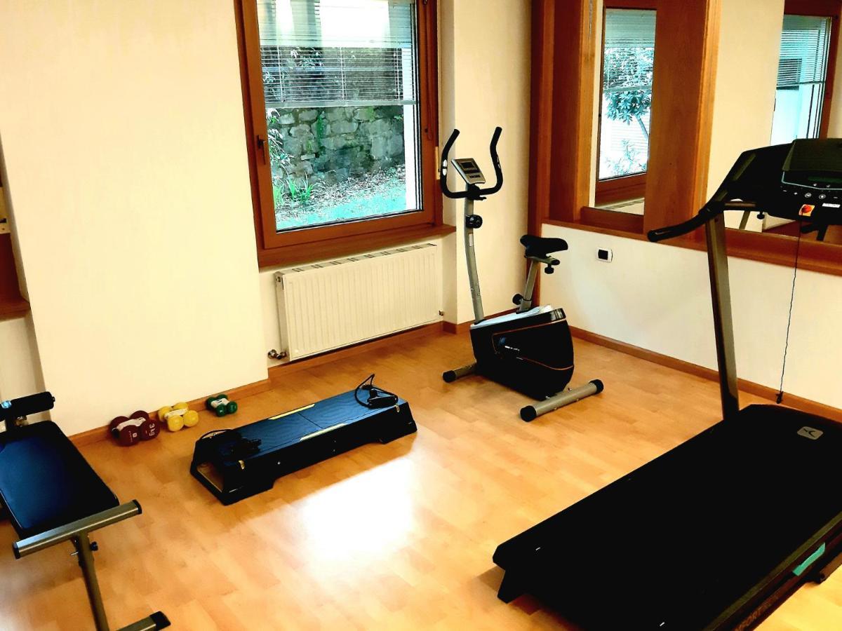 Hotel Garni Gruener Baum Laives Luaran gambar