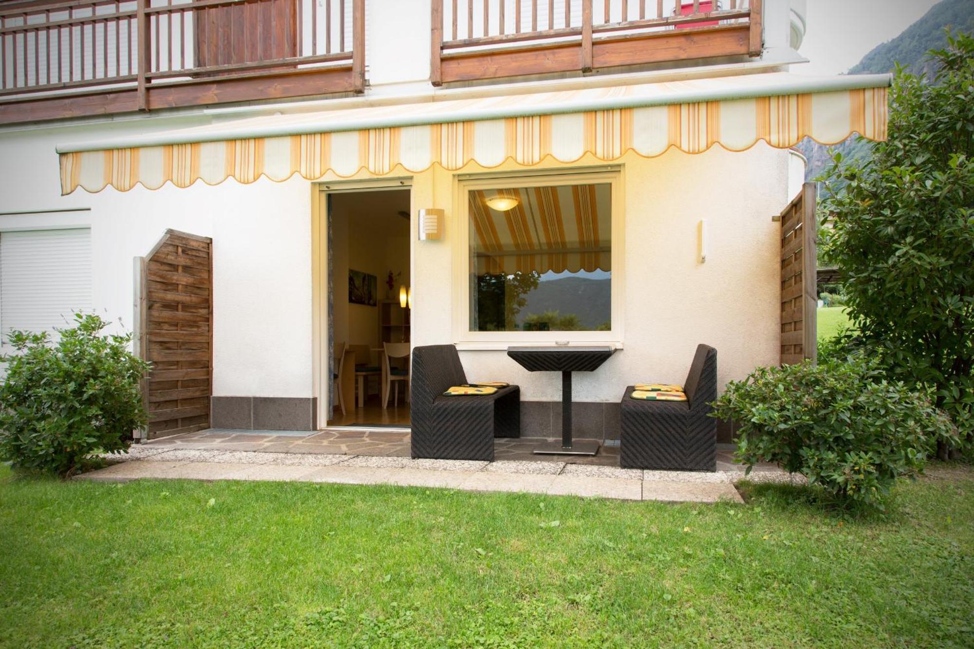 Hotel Garni Gruener Baum Laives Luaran gambar